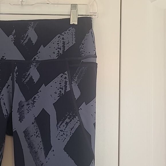 Sweaty Betty Power Workout 7/8 Gym Leggings, Blue Paint Print Size S - Picture 5 of 13